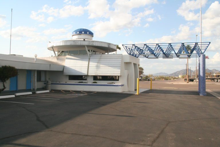 Space Age Lodge & Restaurant – Gila Bend, Arizona